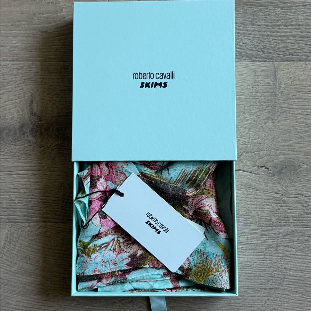 SKIMS x Roberto Cavalli BNWT Scarf